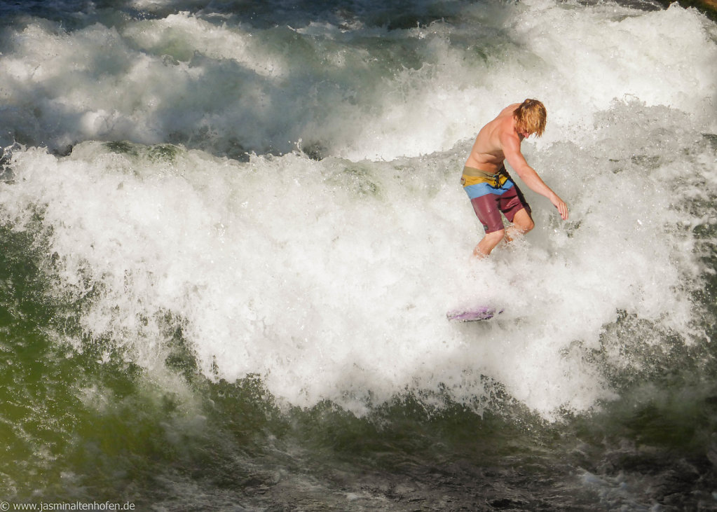 surfing